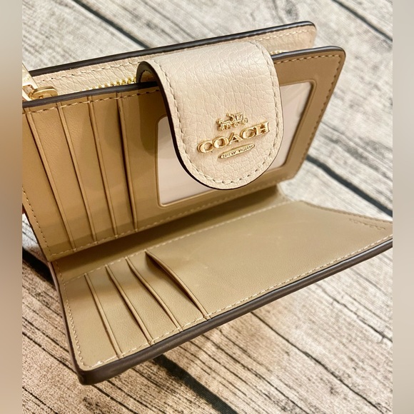 NWT! Coach authentic leather zip wallet with C golden rhinestones + Gift wrap! - Picture 6 of 15